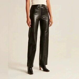 NWT ABERCROMBIE 90’s Relaxed Ultra High Rise Curve Love Vegan Leather Pants